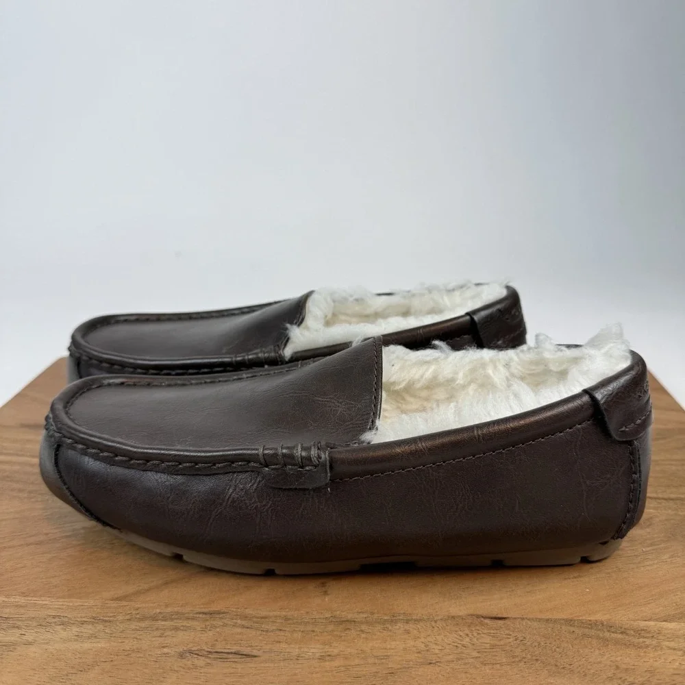 New Mens Koolaburra By Ugg Tipton Smooth Brown‎ Faux Fur Lined Slippers Size 8 M